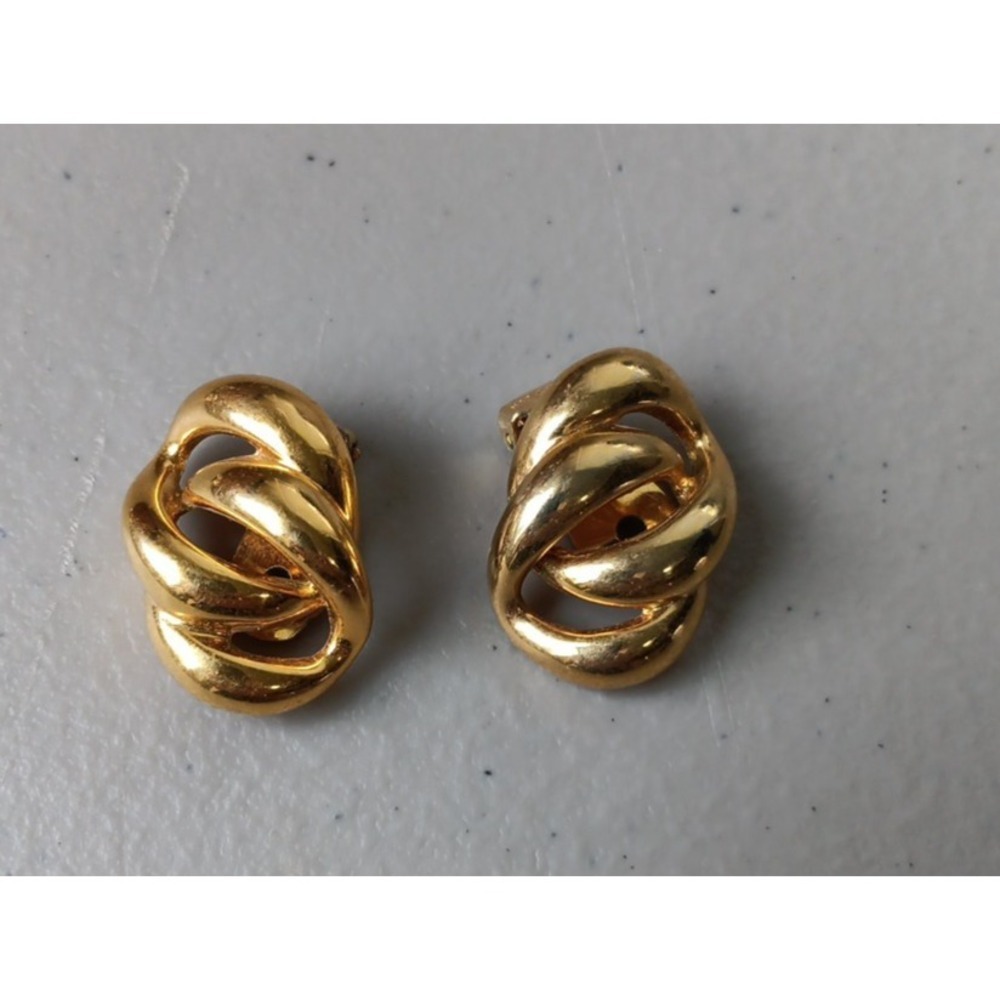 Vintage NAPIER Gold Tone Modernist Chunky Clip Earrings Signed 1970's Designer